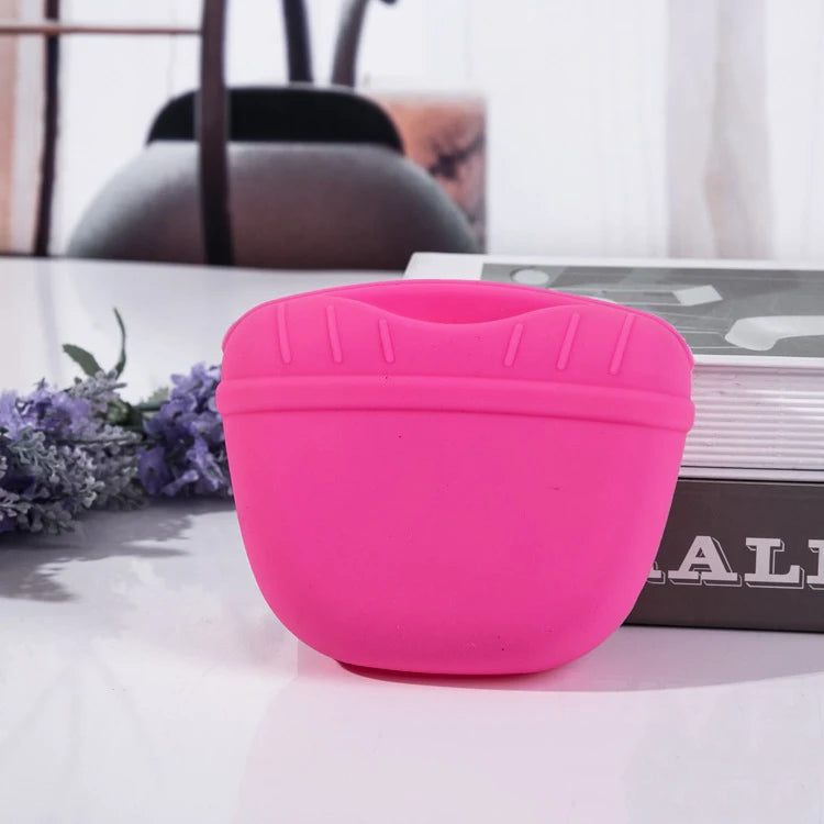 Magnetic Silicone Pet Treat Pouch - Hands-Free Training Bag